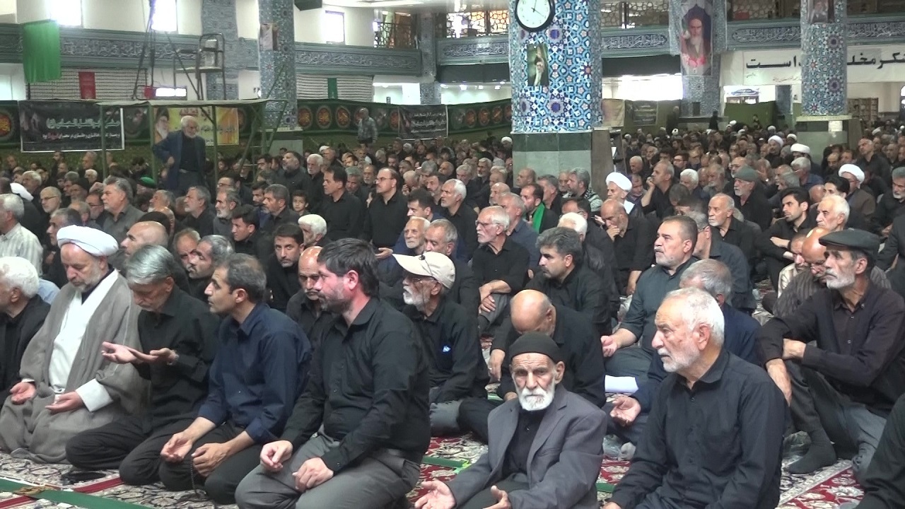 مذاکره با دشمن باید عزتمند و مطابق نظر رهبری باشد