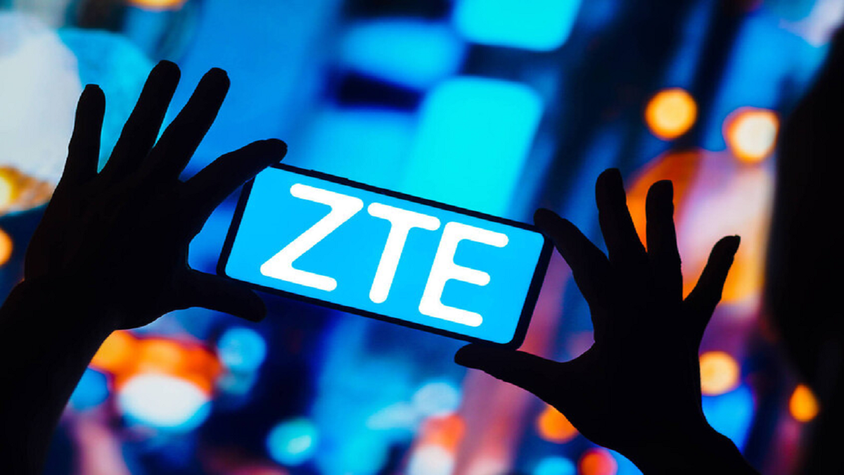 باشگاه خبرنگاران -ZTE با یک گوشی باریک و پیشرفته، اپل و سامسونگ را به چالش کشید