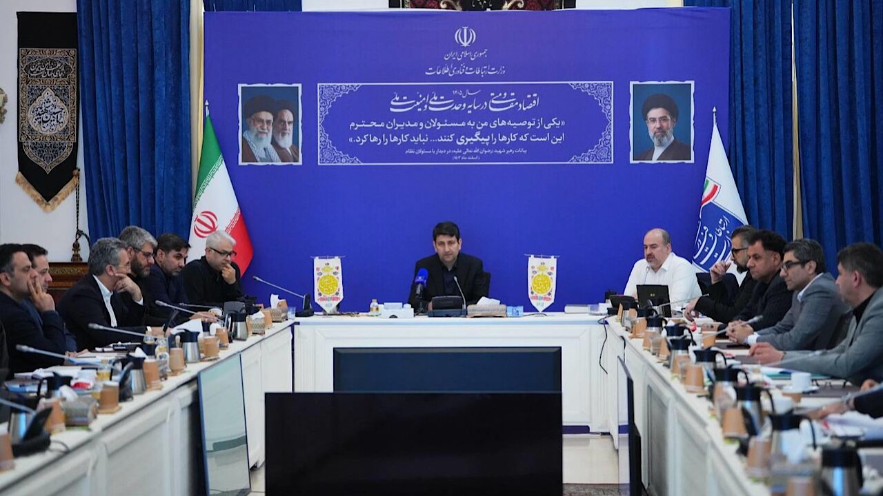 وزیر ارتباطات: پایداری برق سایت‌های ارتباطی باید تضمین شود
