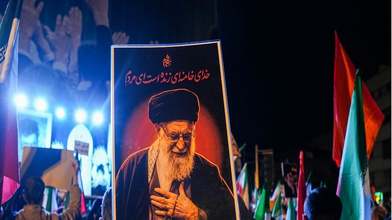 هر منطقه تهران میزبان زائران رهبر شهید انقلاب از کدام استان است؟