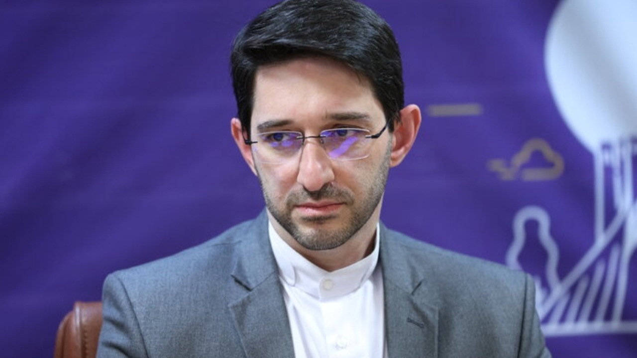 ایستگاه‌های متروی مصلی، بهشتی و میرزای‌شیرازی جمعه، شنبه و یکشنبه تعطیل است