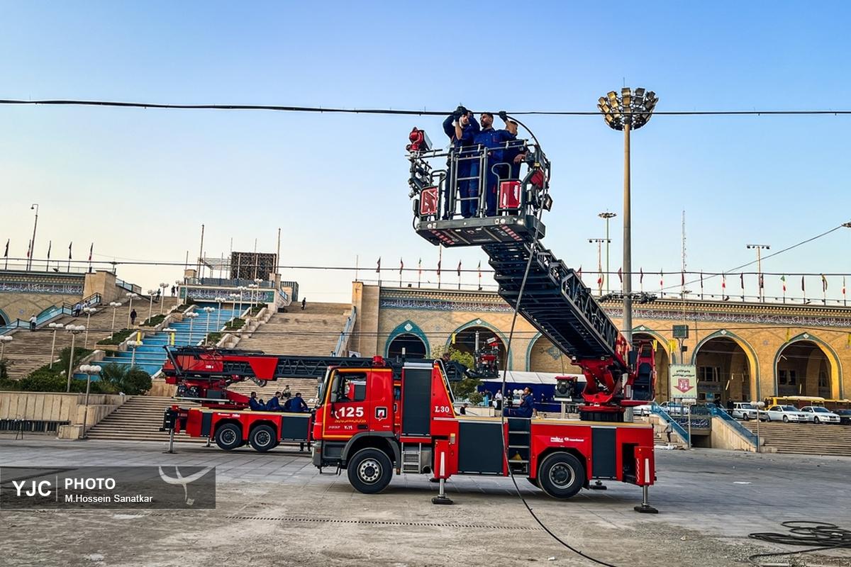 مراسم وداع با رهبر شهید انقلاب در مصلای تهران _ ۱