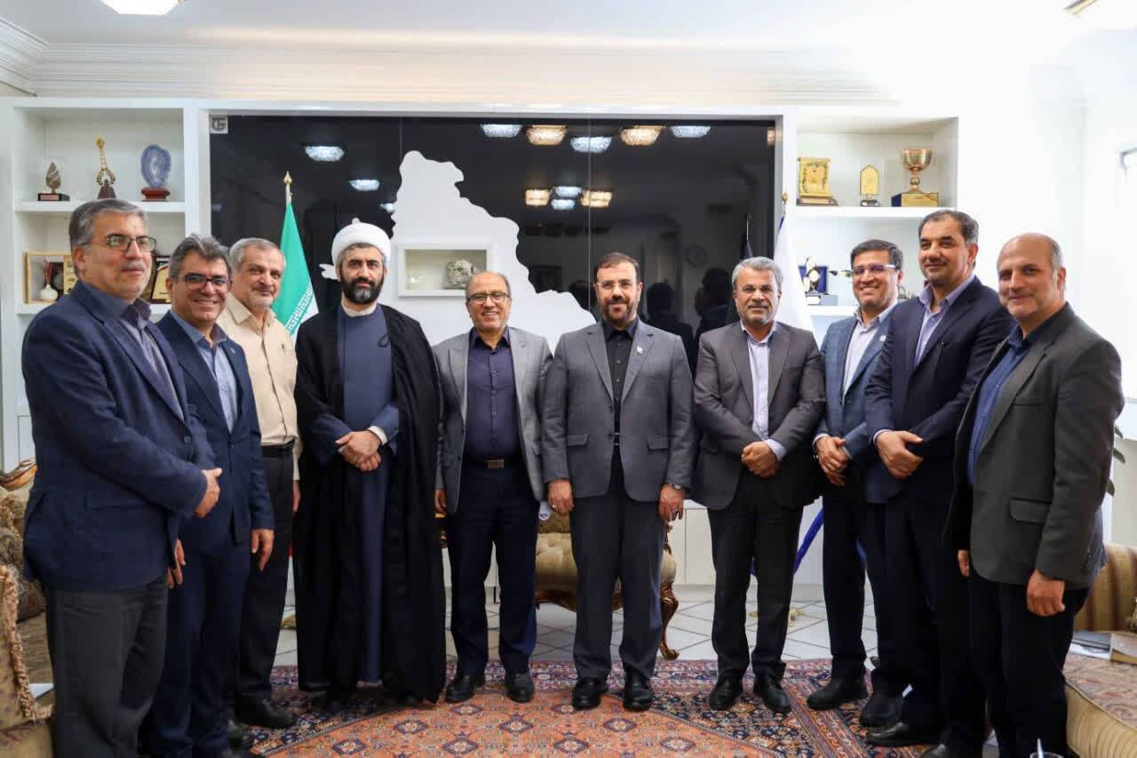 نسخه استاندار فارس برای پیشرفت استان/ دانشگاهِ فعال و حکمرانی علمی