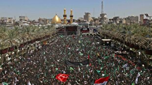عزاداری عاشقان حسینی در آستانه اربعین + فیلم