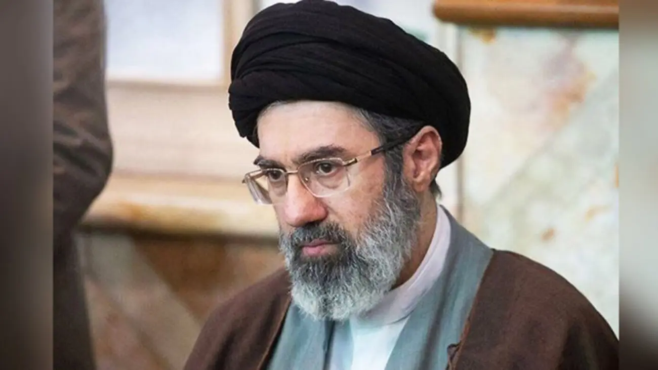 چرا از حضرت آیتالله سید مجتبی خامنهای هیچ صدا و ویدیویی منتشر نمیشود؟ چرا از حضرت آیتالله سید مجتبی خامنهای هیچ صدا و ویدیویی منتشر نمیشود؟