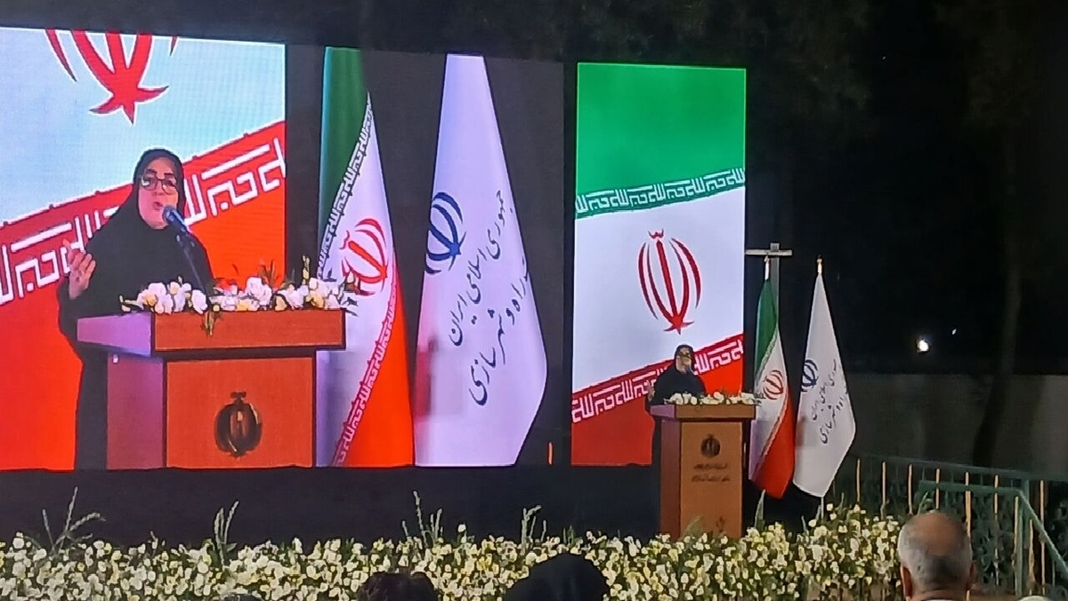 باشگاه خبرنگاران -خبرنگاران راویان شکوه انسانیت در روز‌های سخت هستند/ تقدیر از مدیریت جهادی در وزارت راه