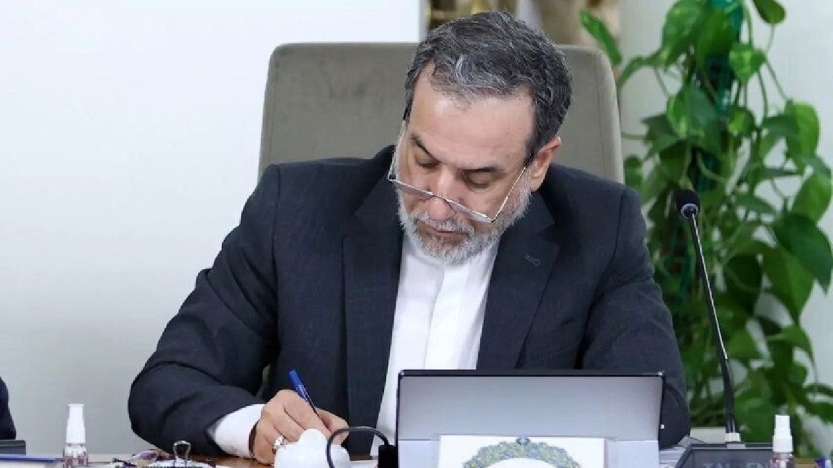 باشگاه خبرنگاران -عراقچی: زنده یاد اکبر عبدی با نقش‌آفرینی‌های ماندگار جایگاهی رفیع در سینمای ایران یافت