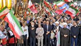 حال و هوای ایستادگی و مقاومت مردم انقلابی خوی در تجمعات شبانه + عکس