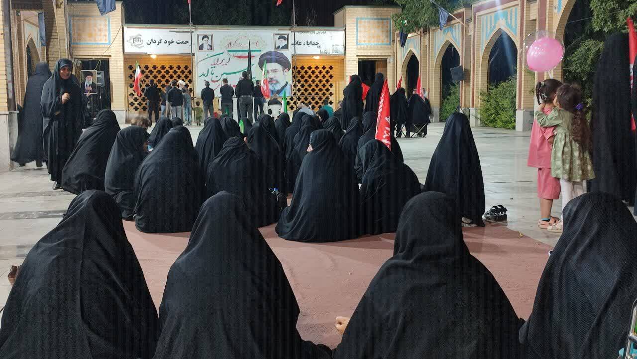 مزار شهدای صالح آباد در دهه پایانی صفر غرق در عزا و عشق شد مزار شهدای صالح آباد در دهه پایانی صفر غرق در عزا و عشق شد + عکس