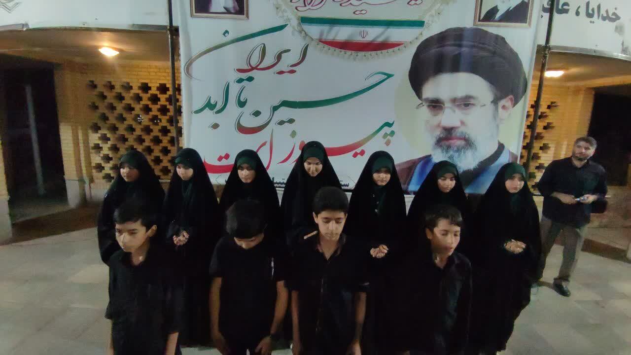 مزار شهدای صالح آباد در دهه پایانی صفر غرق در عزا و عشق شد + عکس مزار شهدای صالح آباد در دهه پایانی صفر غرق در عزا و عشق شد + عکس