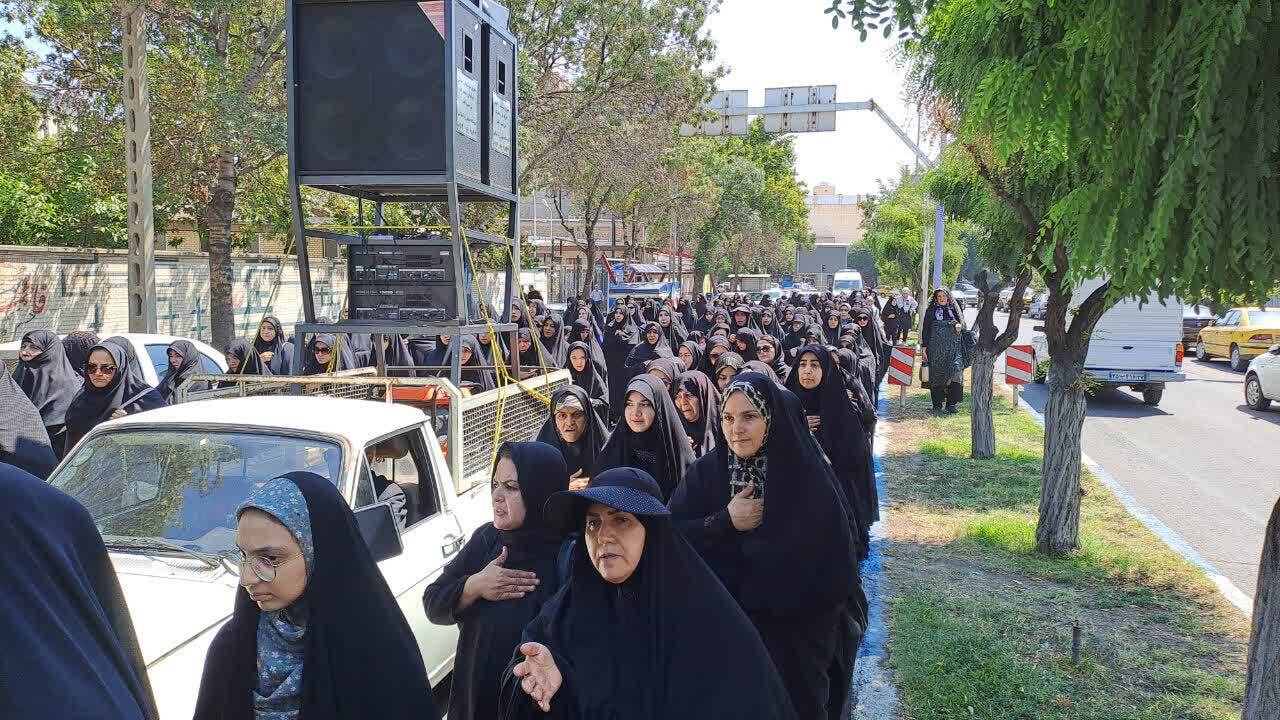 برگزاری مراسم سوگواری دهه پایانی ماه صفر در خوی برگزاری مراسم سوگواری دهه پایانی ماه صفر در خوی