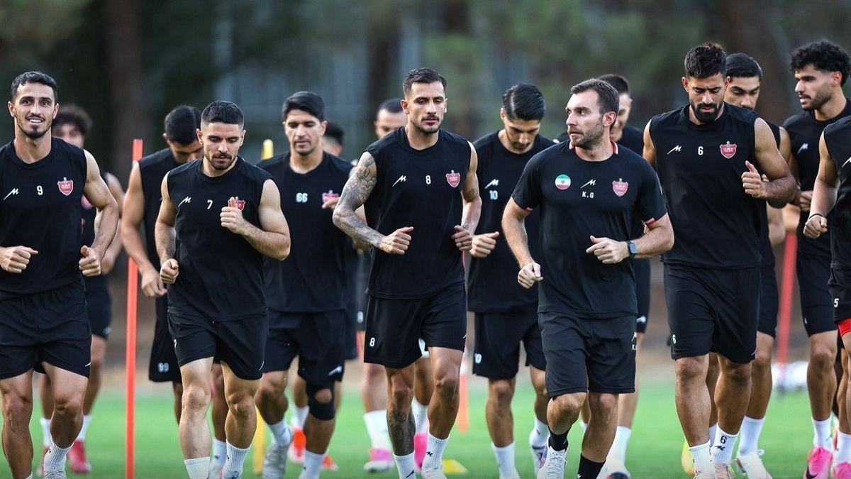 باشگاه خبرنگاران -حضور آنالیزور استقلال در تمرین پرسپولیس