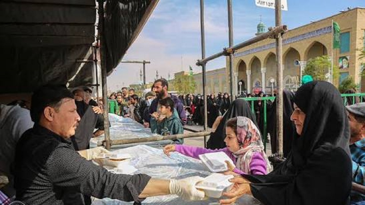 همراهی مواکب خراسان جنوبی با خیل عاشقان اباعبدالله در مسیر زوار اربعین