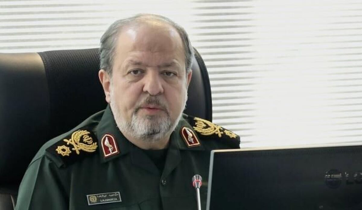 باشگاه خبرنگاران -سرپرست وزارت دفاع: هر مساله میدان نبرد باید به یک راهکار فناورانه تبدیل شود