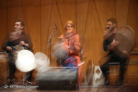 اجرای گروه بریطیان به سرپرستی حسین بهروزی نیا ششمین شب سی و چهارمین جشنواره موسیقی فجر