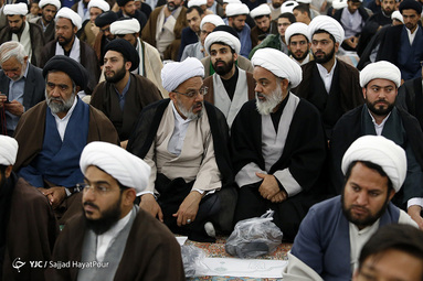 تجدید بیعت طلاب با امام زمان (عج)