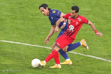 نود و چهارمین شهرآورد پایتخت، بین تیم‌های فوتبال پرسپولیس و استقلال - ورزشگاه آزادی