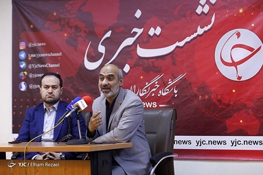 نشست خبری رئیس ساترا در باشگاه خبرنگاران